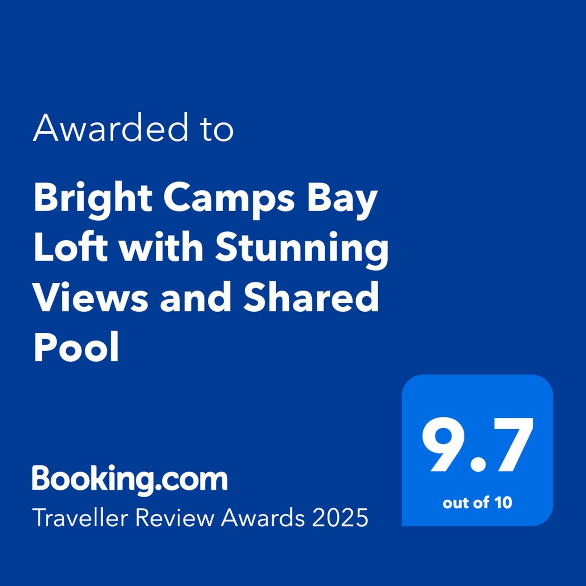 Bright Camps Bay Loft With Stunning Views And Shared Pool Apartman Fokváros Kültér fotó